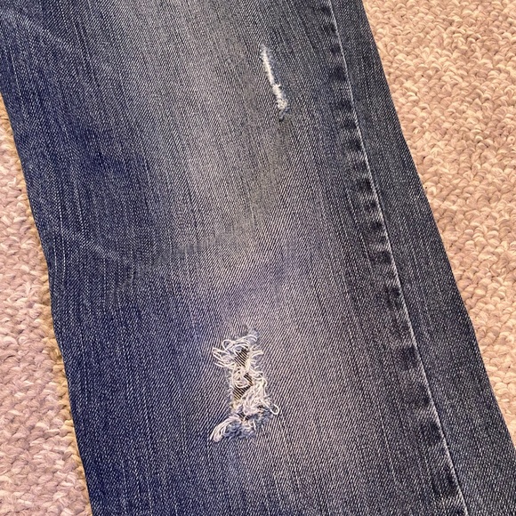 Women’s Size 30 Silver Jean Capris - Picture 3 of 7